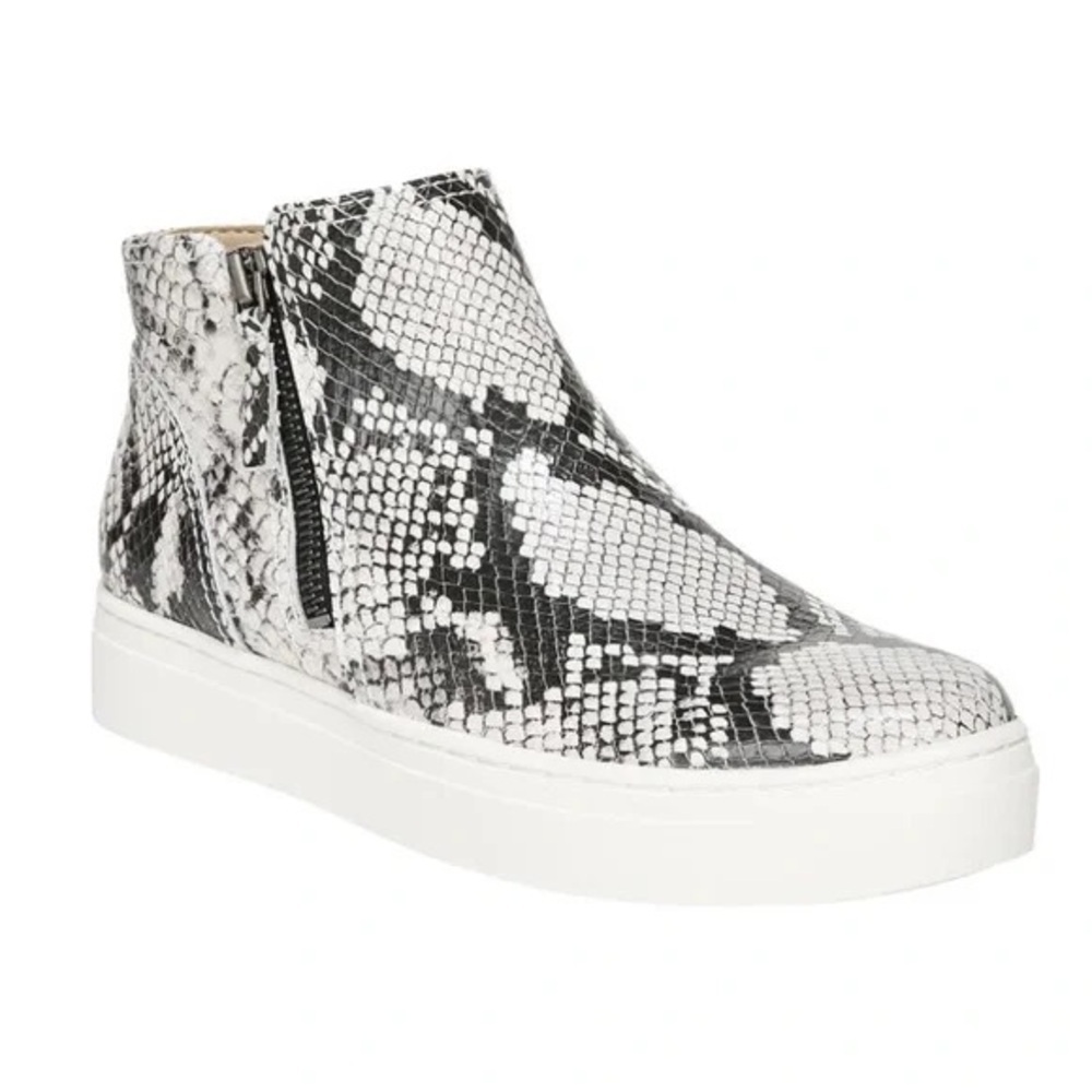 Naturalizer Celeste Womens Genuine Leather Cream Black Snake Print Booties Shoes